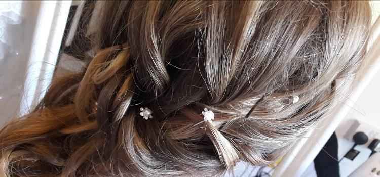 how to find a local wedding hairdresser