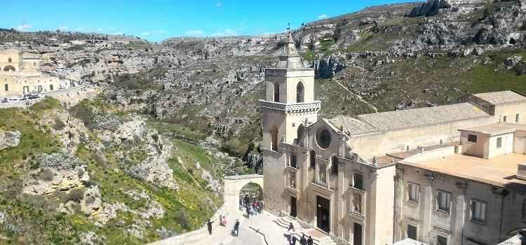 Matera minimoon