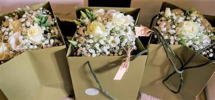 how to find local wedding florists
