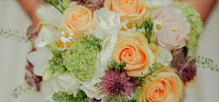 how to find local wedding florists