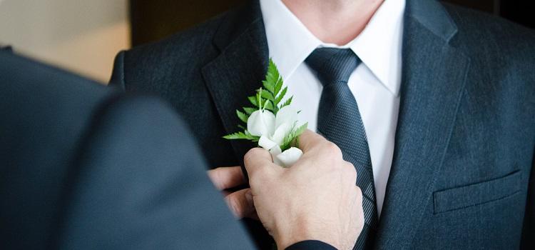 groomsmen suits that match