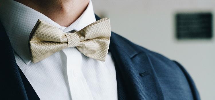 choosing groomsmen wedding suits