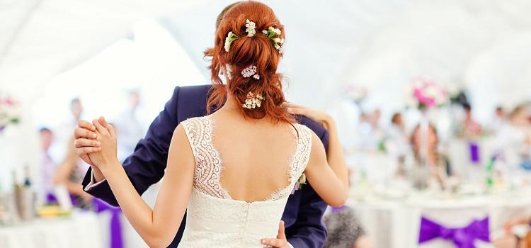 how to find a local wedding hairdresser